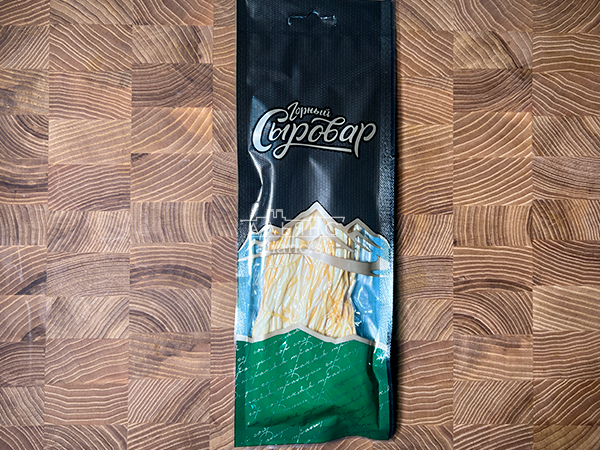 Сыр 60 гр ГОРНЫЙ СЫРОВАР (Паутинка копчёная) в Нижнем Новгороде